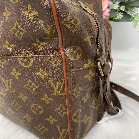 Louis Vuitton Eclair Zipper Nile Shoulder Handbag - Picture 4 of 15